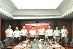 攜手中國(guó)建材國(guó)際工程集團(tuán)，在海外合作浮法玻璃生產(chǎn)線項(xiàng)目